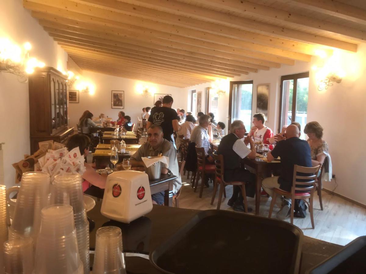 Agriturismo La Fornace Centro Ippico Como Dış mekan fotoğraf