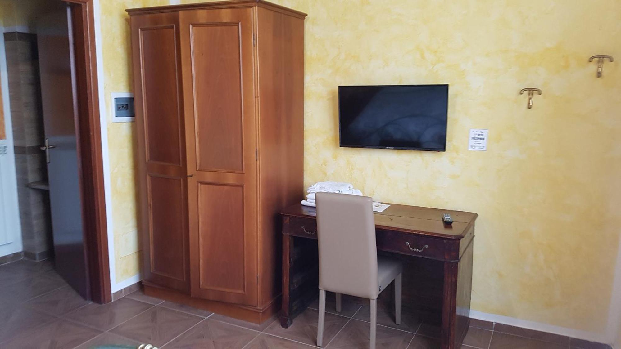 Agriturismo La Fornace Centro Ippico Como Dış mekan fotoğraf